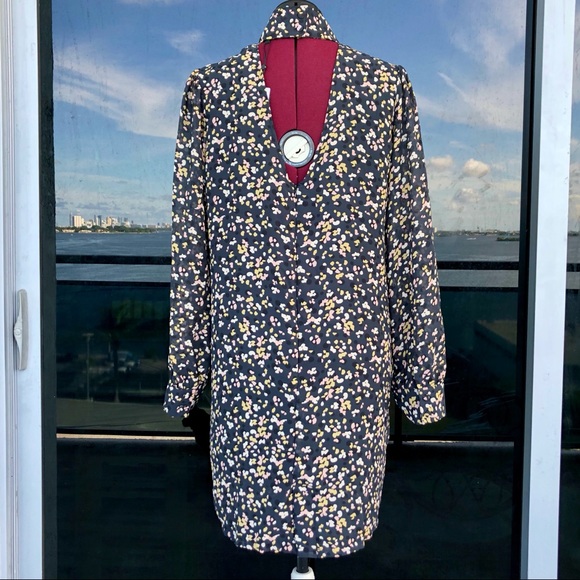 Kendall and Kylie Chiffon Shift Dress - Picture 9 of 15